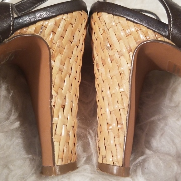 Ann Taylor Sz 7 Basket Weave 3.5 Heels - Picture 2 of 8